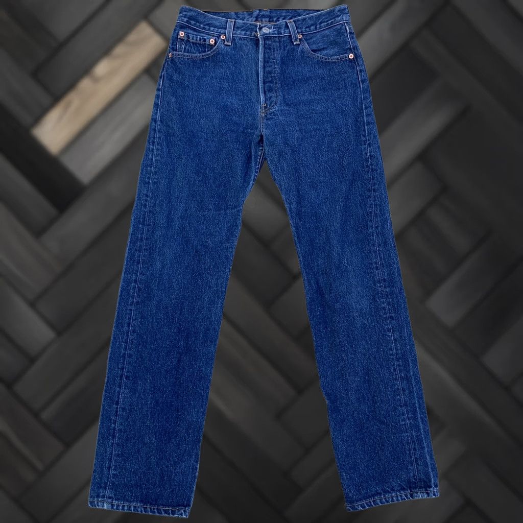 Levi's VINTAGE Levi's 501 Jeans Button Fly 30 Waist 31.5 Inseam Blue Cotton Denim 5-Pocket Mens Jeans Size US 30 / EU 46 - 1 Thumbnail