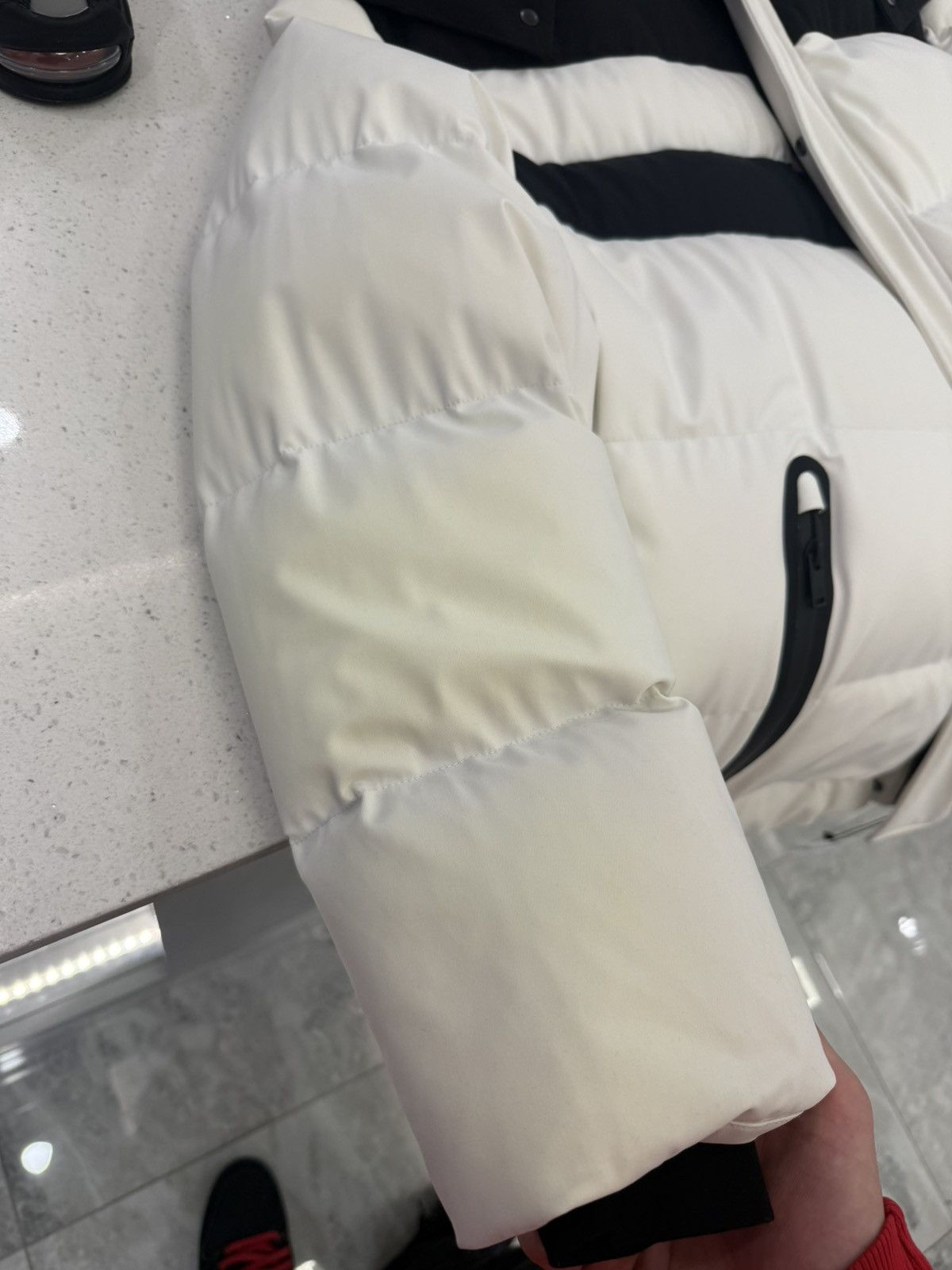 Moose Knuckles Moose Knuckles White Jacket Size US XL / EU 56 / 4 - 16 Thumbnail
