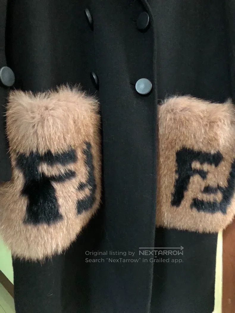Fendi Fendi Fox fur double-breasted wool coat Size XS / US 0-2 / IT 36-38 - 4 Thumbnail