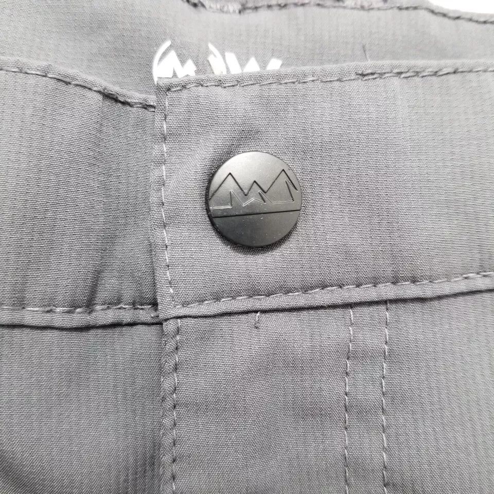 Wrangler Wrangler Shorts Mens 42 Gray Casual Pockets Stretchy Size US 42 / EU 58 - 6 Thumbnail