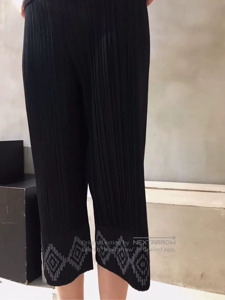 Issey Miyake Issey Miyake size:3 Vintage Totem Print Ruched Pants Size 22" - 2 Thumbnail