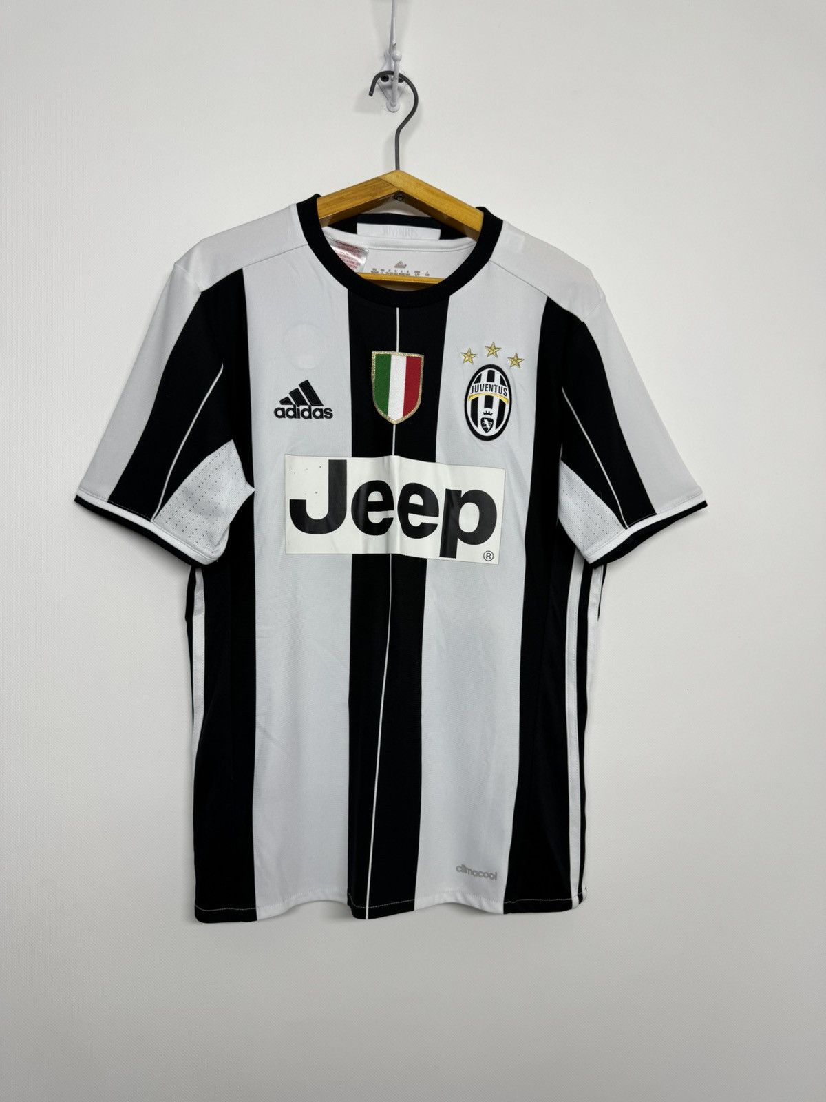 Adidas Vintage Nike Juventus Home Soccer Jersey Drill Rare Size US S / EU 44-46 / 1 - 6 Thumbnail