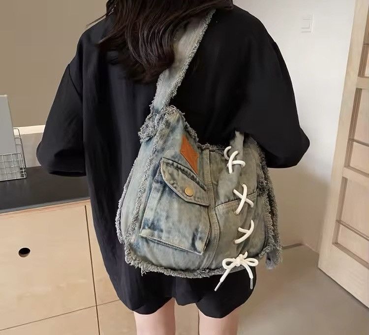 Japanese Brand Washed Denim Shoulder Bag Size ONE SIZE - 2 Thumbnail