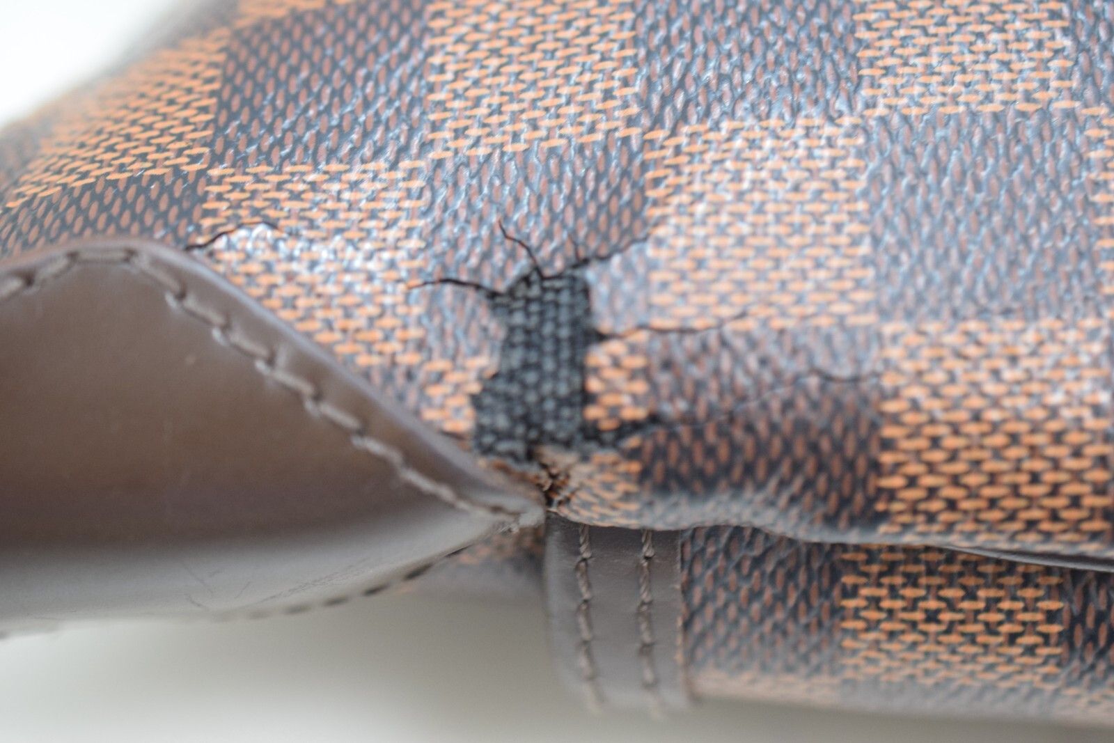 Louis Vuitton Louis Vuitton Bloomsbury PM Crossbody Damier Ebene N42251 Size ONE SIZE - 11 Thumbnail