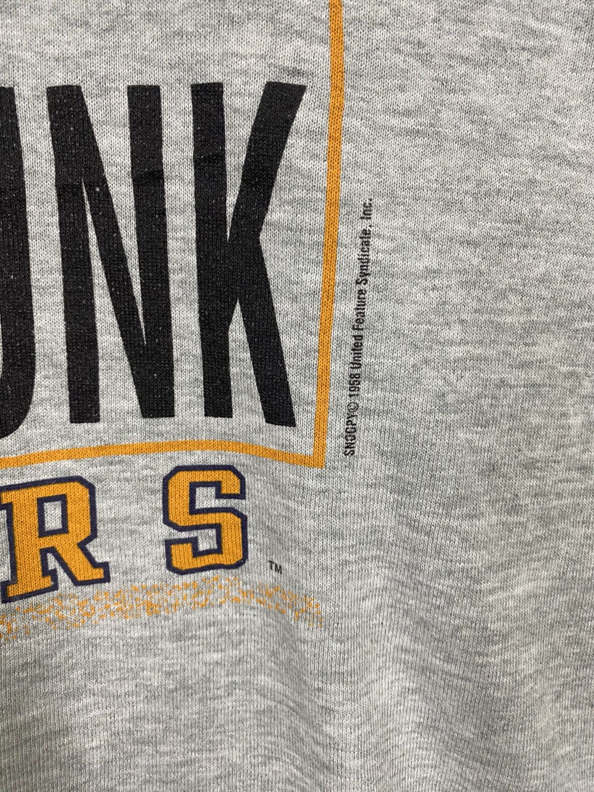 NBA Vintage 80s LAKERS X PEANUTS SWEATSHIRT CREWNECK Size US L / EU 52-54 / 3 - 7 Thumbnail