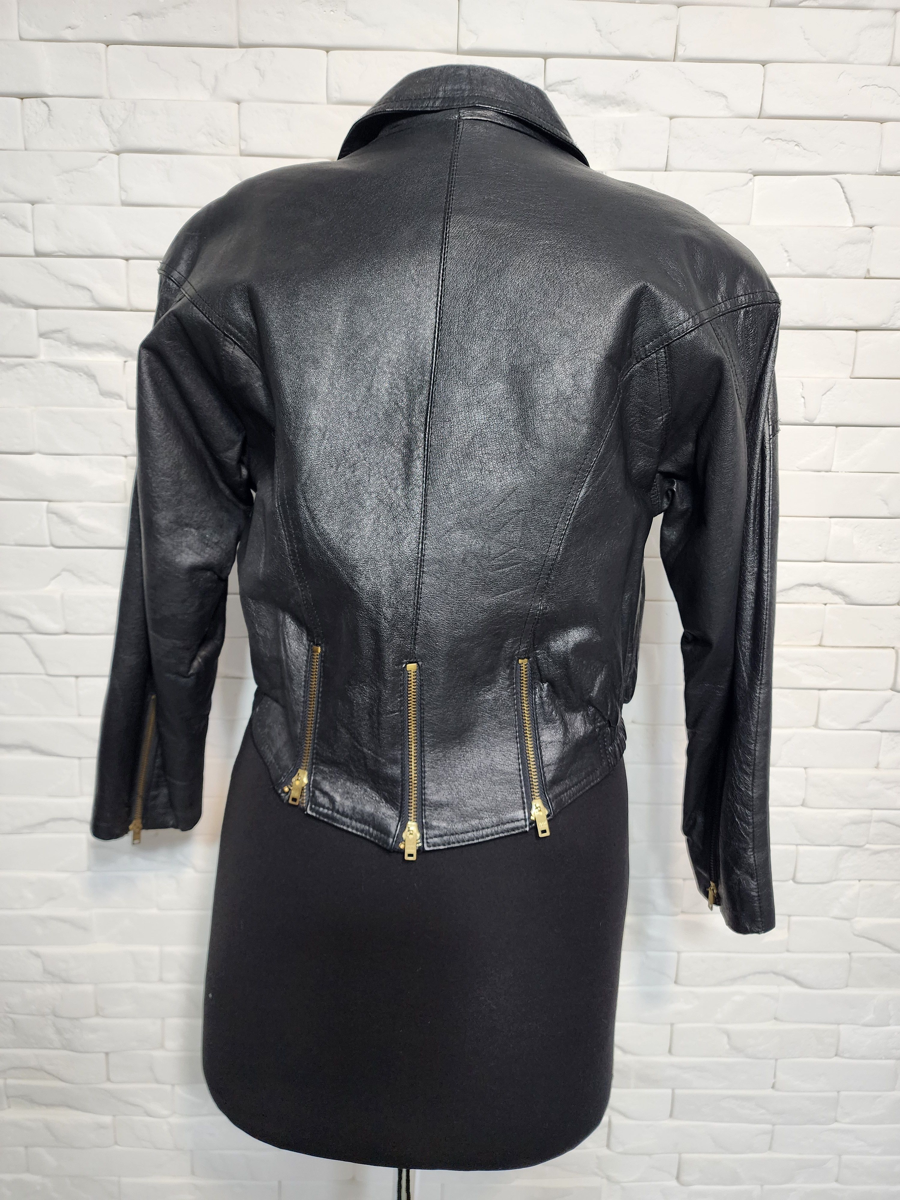Designer Vintage Black Leather Biker Jacket: Size L / US 10 / IT 46 - 4 Thumbnail