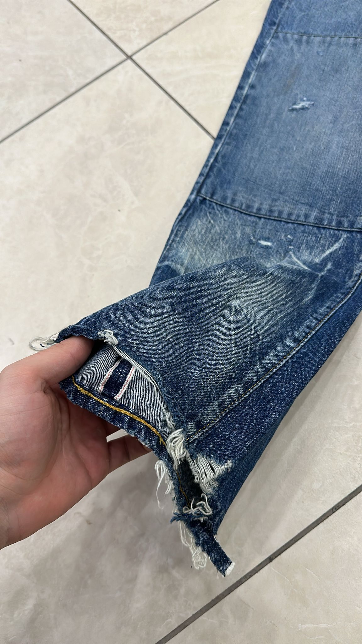 Levi's Vintage Clothing LVC Levi's Vintage Clothing 1947 501XX BigE Selvedge Jeans Size US 32 / EU 48 - 3 Thumbnail