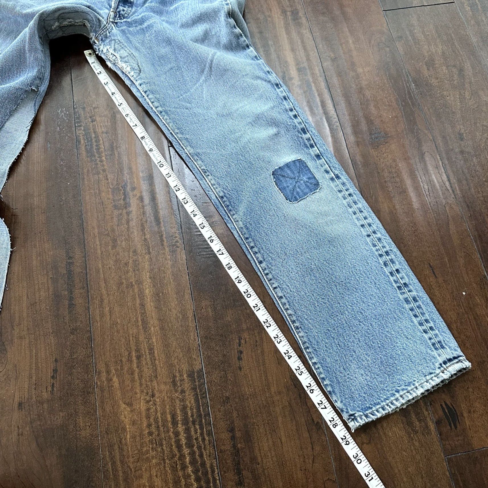 Levi's Levis 501 XX Jeans Vintage 80s 70s Redline Selvedge USA Blue Denim Cotton Button Jean Straight Mens 28 Inseam 29 Rise Mid 10-12 Size US 28 / EU 44 - 3 Thumbnail