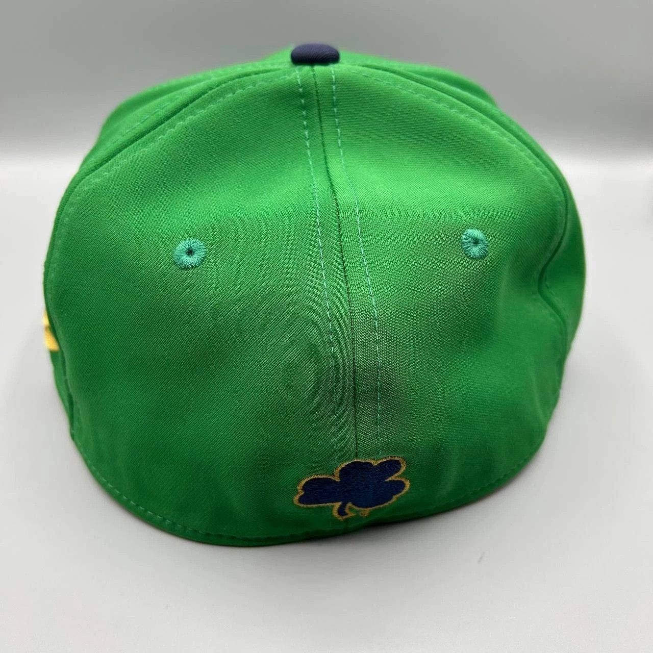 Under Armour Notre Dame Fighting Irish Hat Men Medium Green NCAA Fitted Size ONE SIZE - 6 Thumbnail