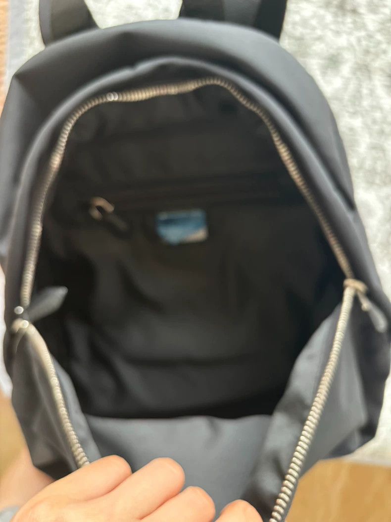 Givenchy Givenchy Classic Shark men's backpack Size ONE SIZE - 6 Thumbnail