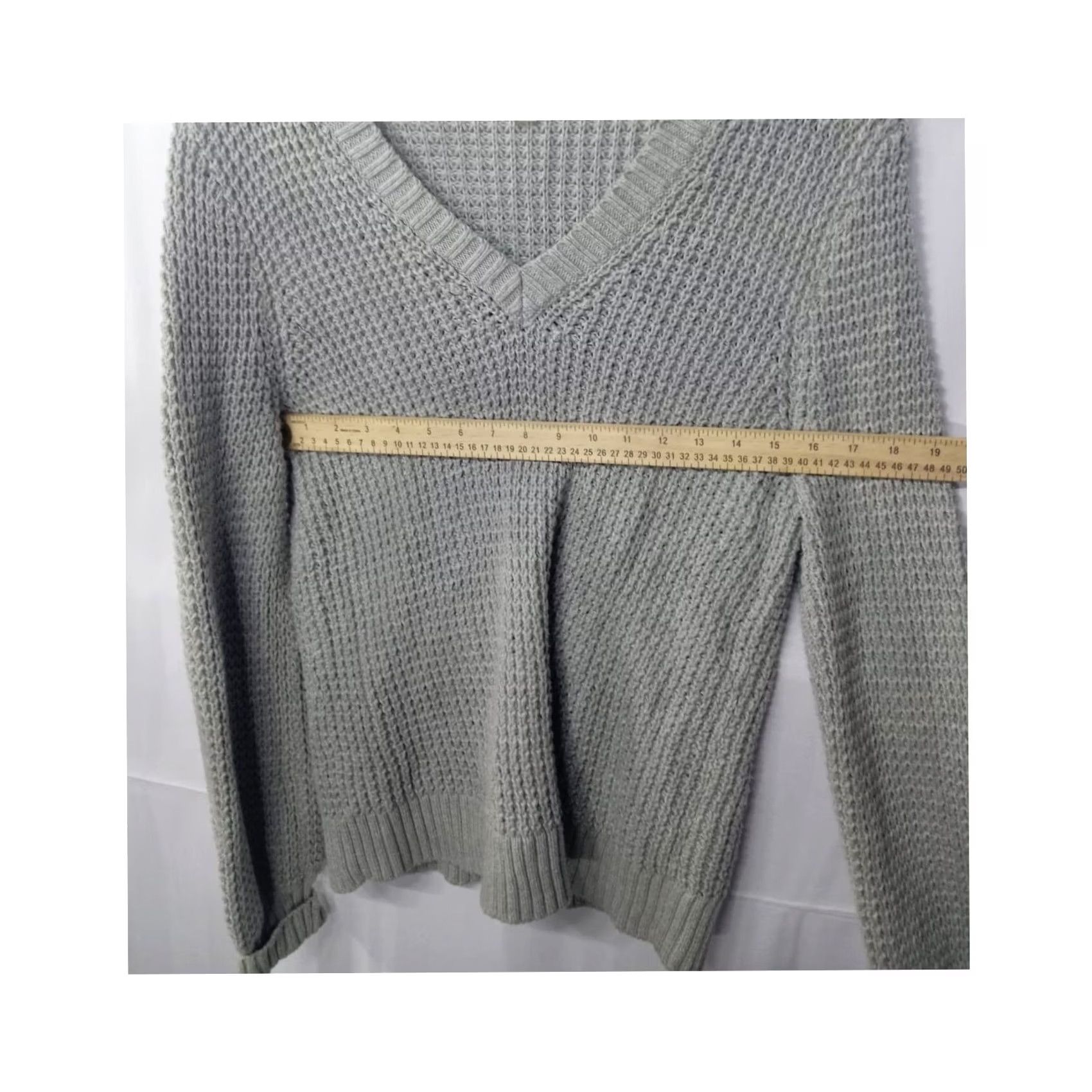 J.Crew J.Crew Cotton Knit V-Neck Sweater Light Gray | Size L | Women | Pullover Shirt? Size L / US 10 / IT 46 - 8 Thumbnail
