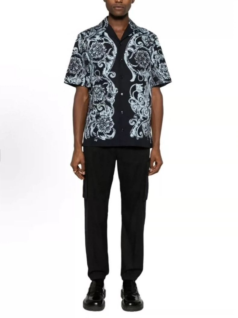Versace Versace Patterned print lapel single-breasted short-sleeve Size US M / EU 48-50 / 2 - 9 Thumbnail