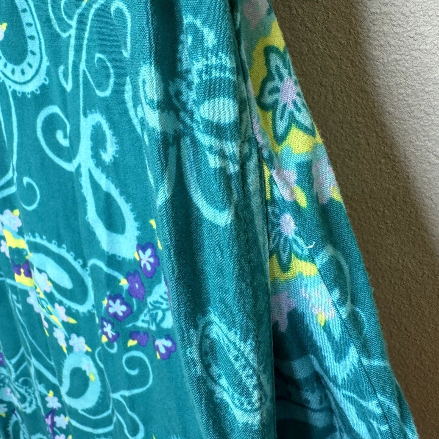 Diane von Furstenberg VINTAGE Diane von Furstenberg Maxi Dress M/L Green Paisley Rayon Bohemian Lounge Patio Short Sleeve Round Neck Pockets Tie Back Size M / US 6-8 / IT 42-44 - 4 Thumbnail