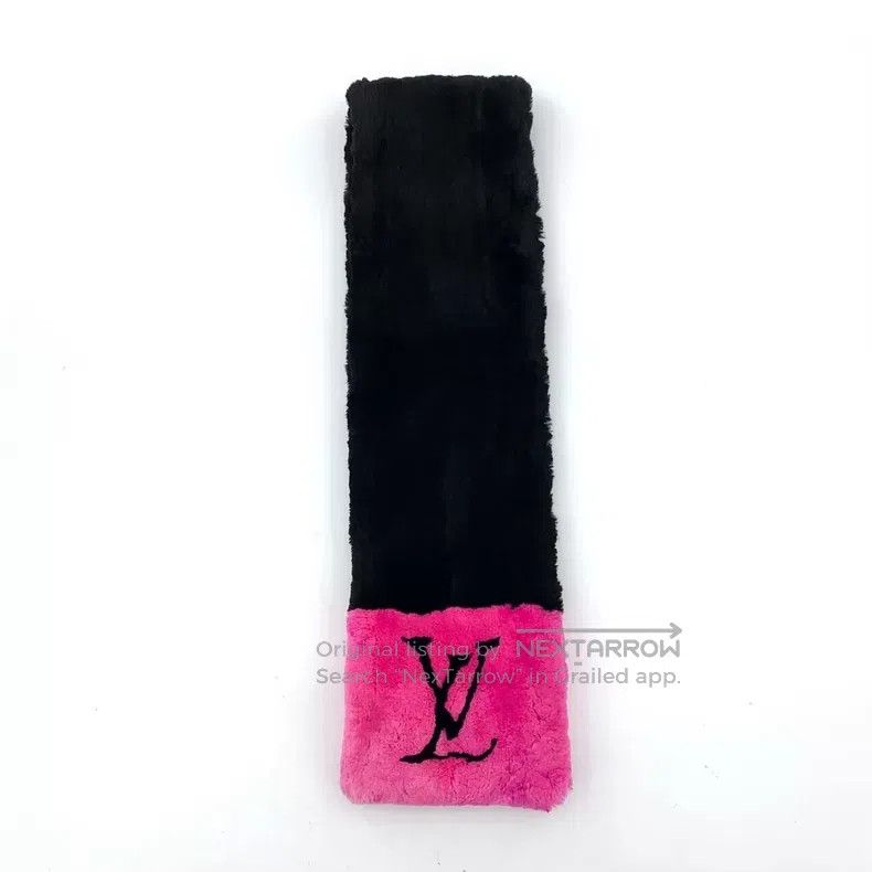 Louis Vuitton Louis Vuitton Black and pink color block logo mink silk sc Size ONE SIZE - 5 Thumbnail