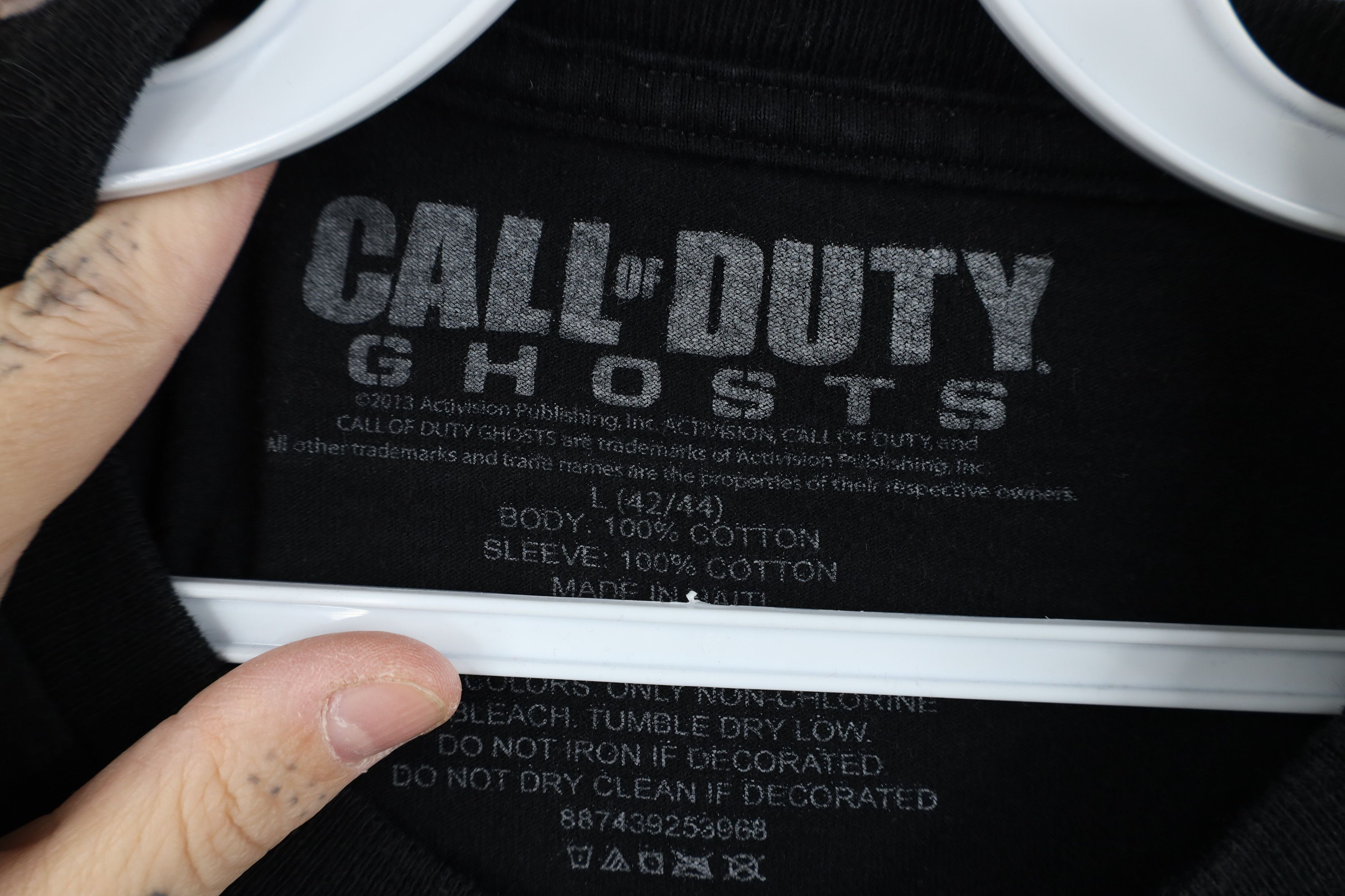 Vintage Vintage Y2K Call of Duty Ghosts Knit Long Sleeve T-Shirt Size US L / EU 52-54 / 3 - 6 Thumbnail