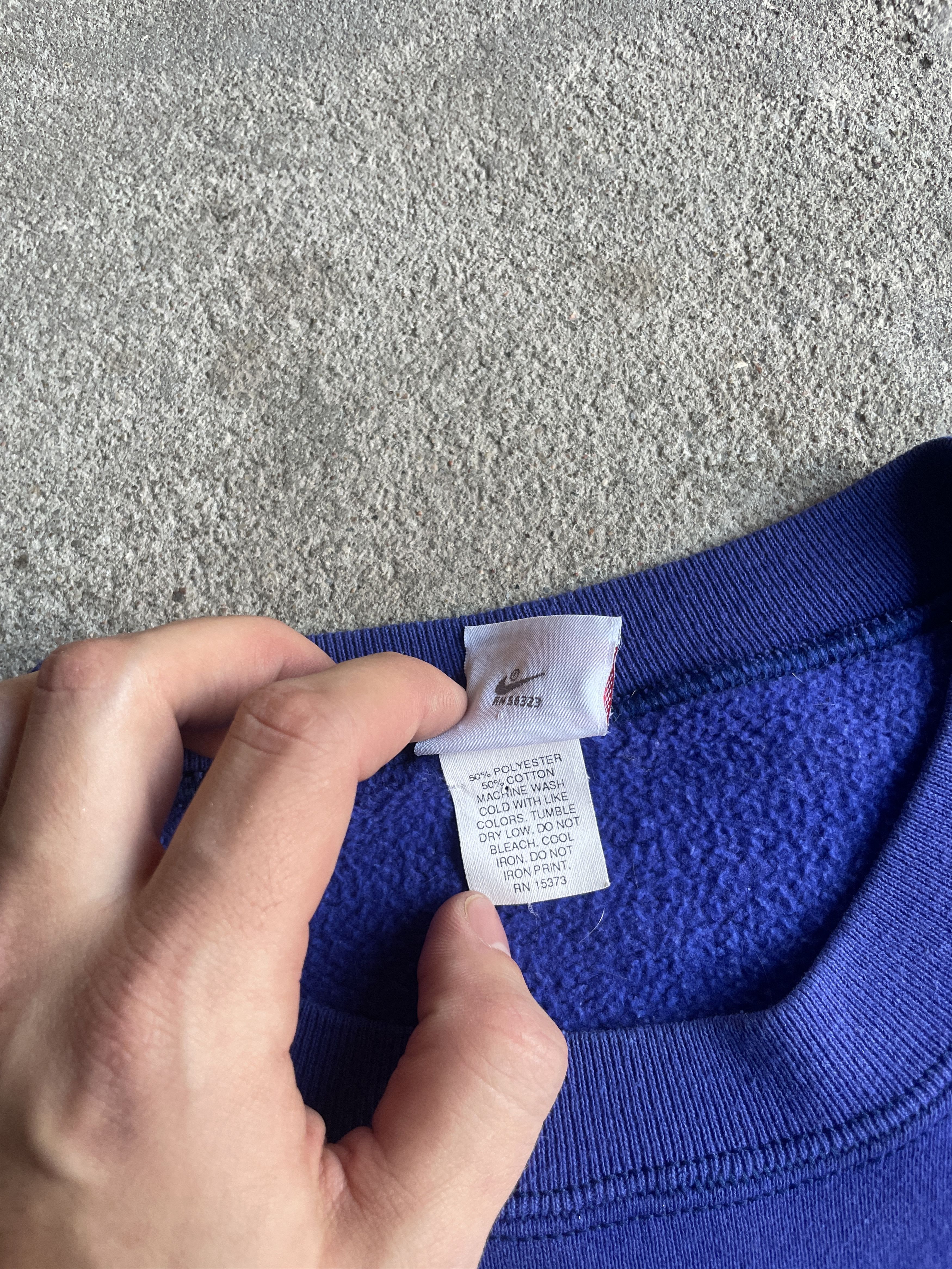 Nike × Vintage 80s Vintage Nike Sweatshirt crewneck Rare kick some butt Size US M / EU 48-50 / 2 - 8 Thumbnail
