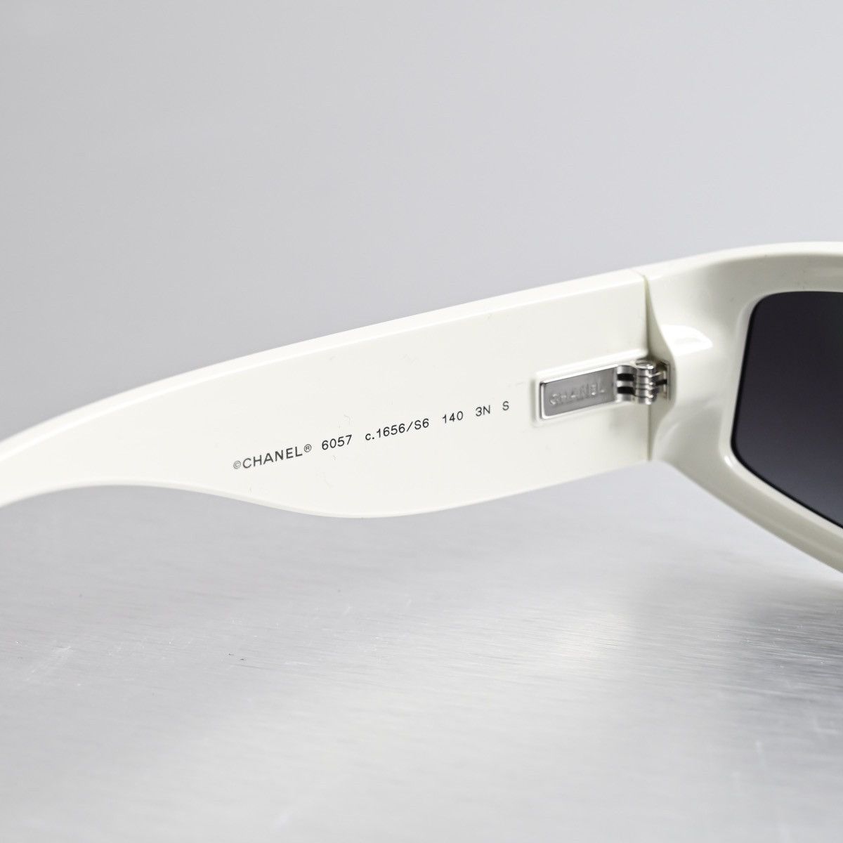 Chanel CHANEL 0CH6057 SUNGLASSES Size ONE SIZE - 5 Thumbnail