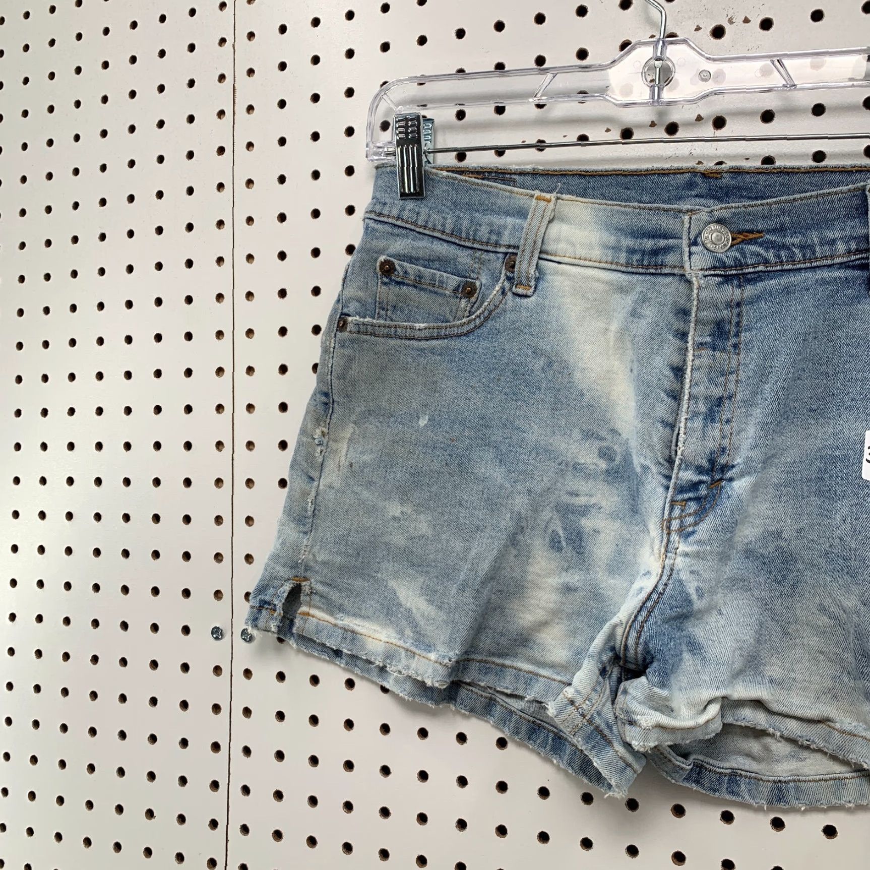 Levi's VINTAGE Levi's Denim Shorts Womens Size 13 Junior Light Wash Distressed 31x3 Fits Size 34" / US 12 / IT 48 - 2 Thumbnail