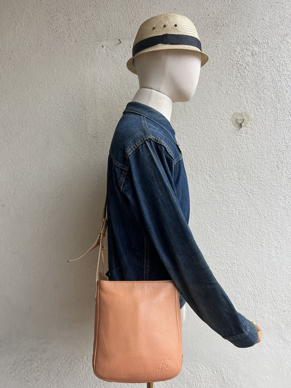 Leather Vintage Kitamura Japan Fade Muddy Patina Leather Bag Sling Size ONE SIZE - 2 Thumbnail