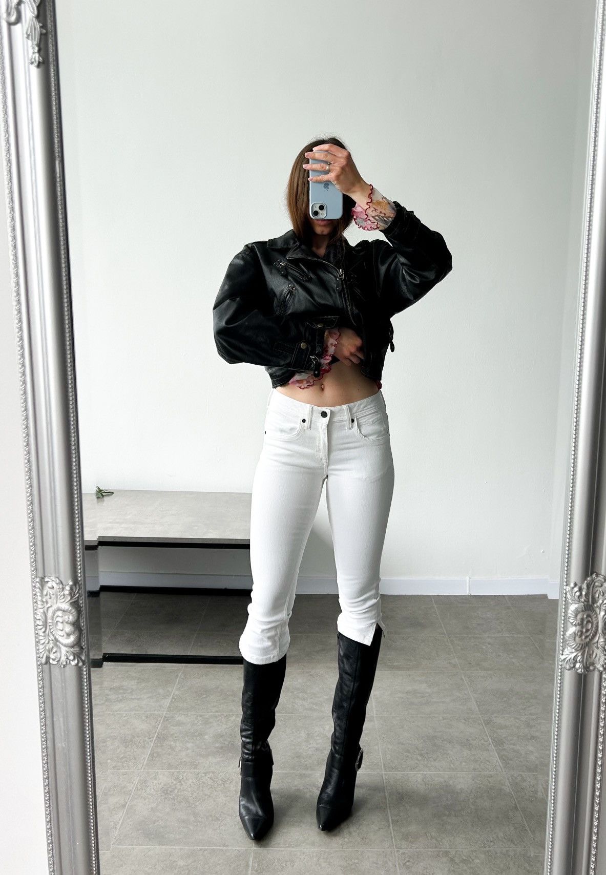 Burberry × Vintage Burberry amazing low waist capri Y2K old money denim Size 27" / US 4 / IT 40 - 5 Thumbnail
