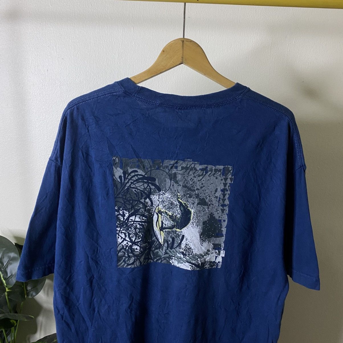 Vintage Vintage Y2K Surf T Shirt Surfing Style Size US XL / EU 56 / 4 - 2 Thumbnail
