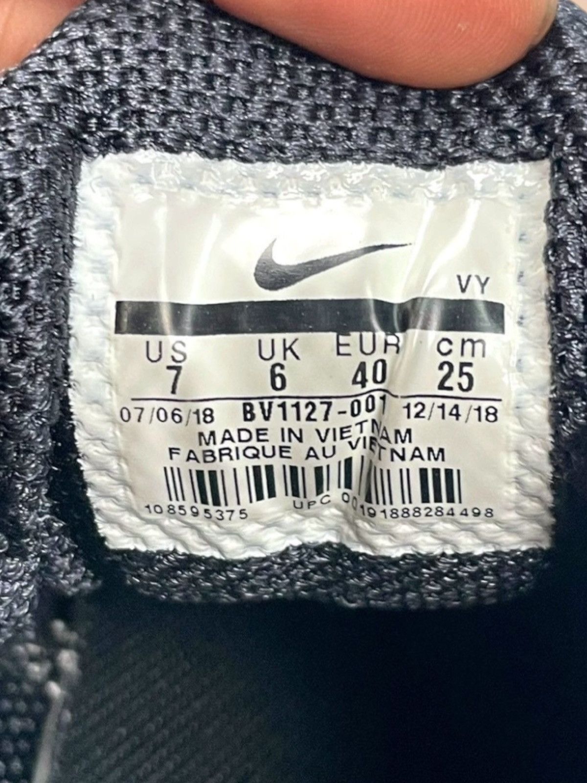 Nike Nike SHOX TL Triple Black Size US 7 / EU 40 - 22 Thumbnail