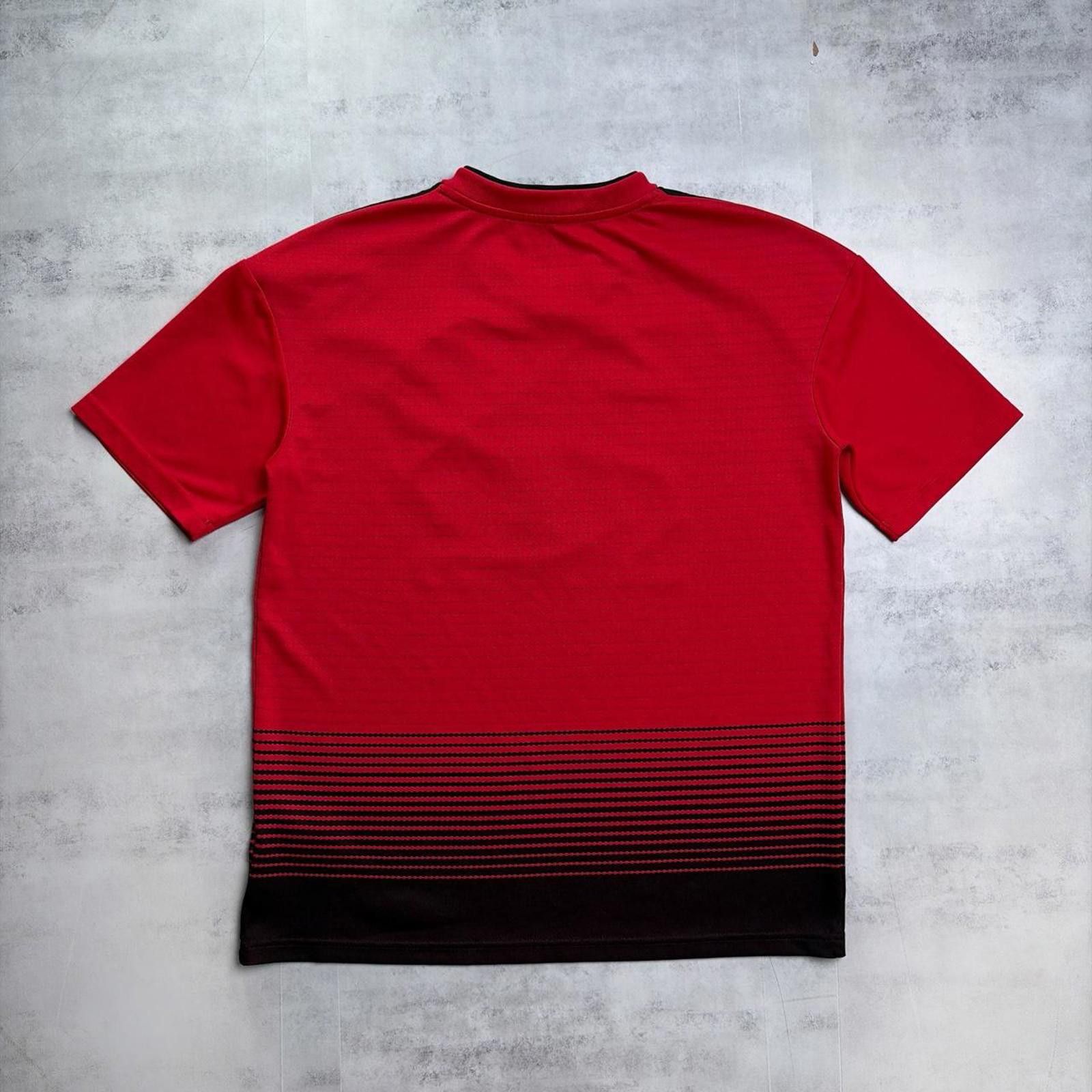 Adidas Y2K Red Adidas Manchester United 2018/19 Home Futbol Jersey Size US S / EU 44-46 / 1 - 7 Thumbnail