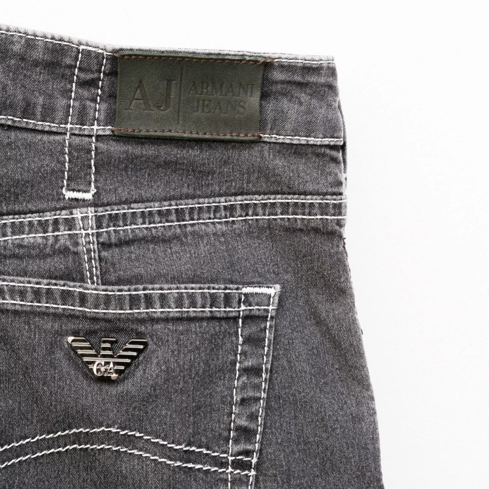 Armani Jeans Straight Women's Jeans Size 28 Trousers Mid Rise Size 28" / US 6 / IT 42 - 2 Thumbnail