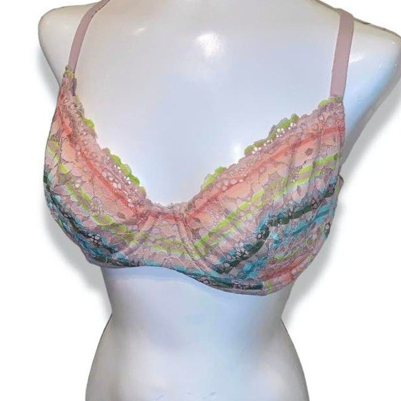 Victoria's Secret Victoria's Secret Body by Victoria Unlined Demi Bra 36D Size ONE SIZE - 5 Thumbnail