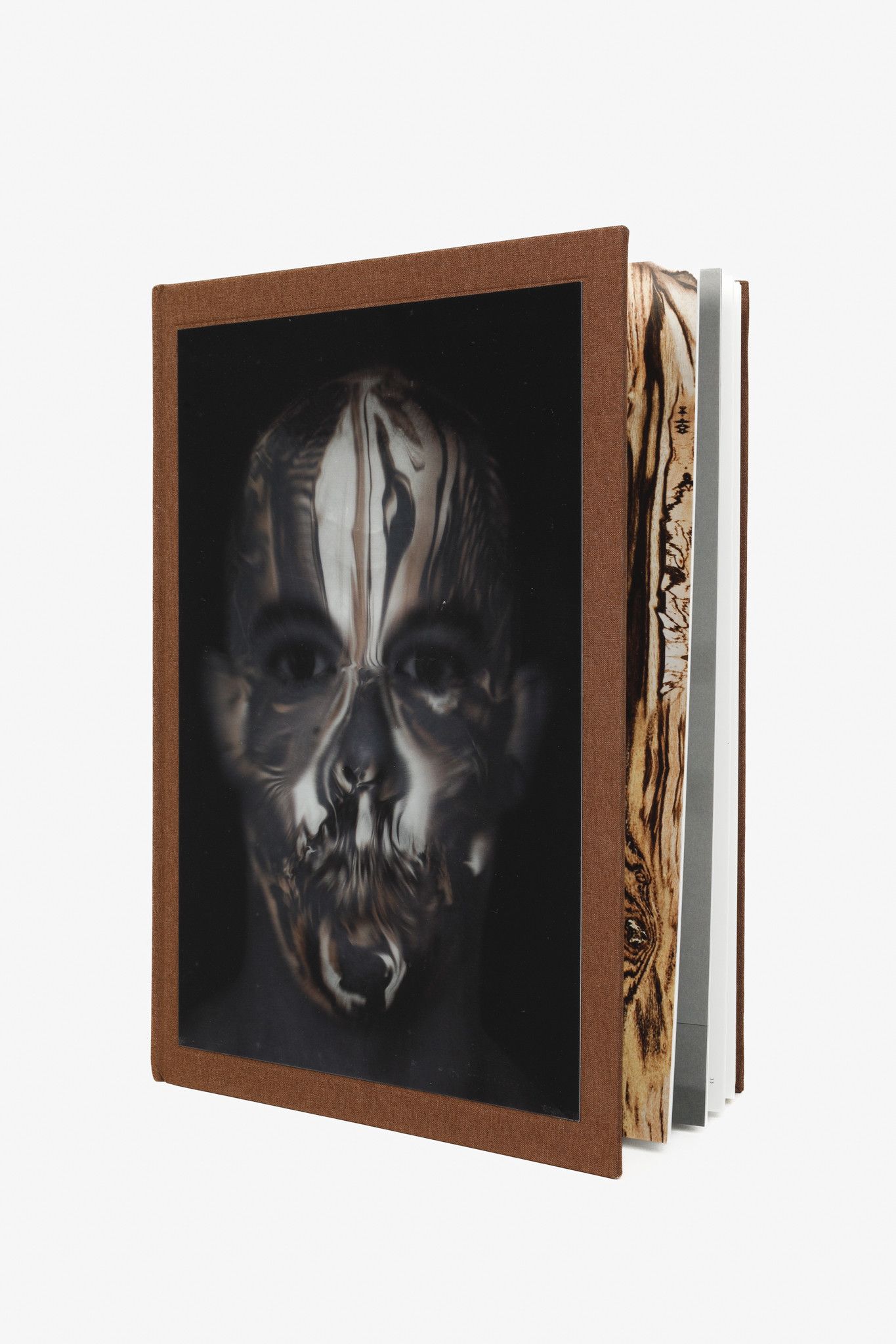 Alexander McQueen Alexander McQueen: Savage Beauty Hologram Hardcover Book Size ONE SIZE - 1 Thumbnail