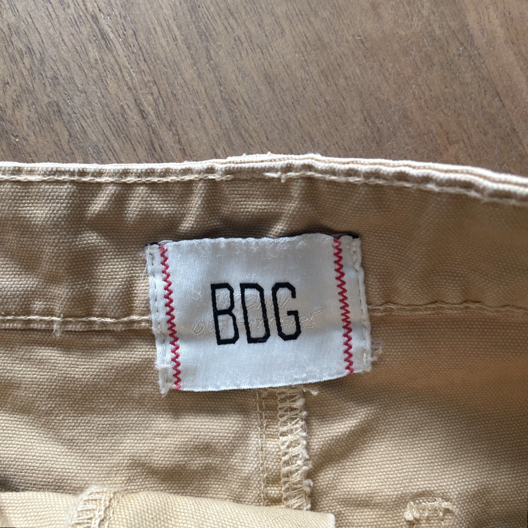 Urban Outfitters BDG Urban Outfitters Cargo Khaki Denim Canvas Midi Skirt Carpenter Size Medium Size 32" / US 10 / IT 46 - 3 Thumbnail