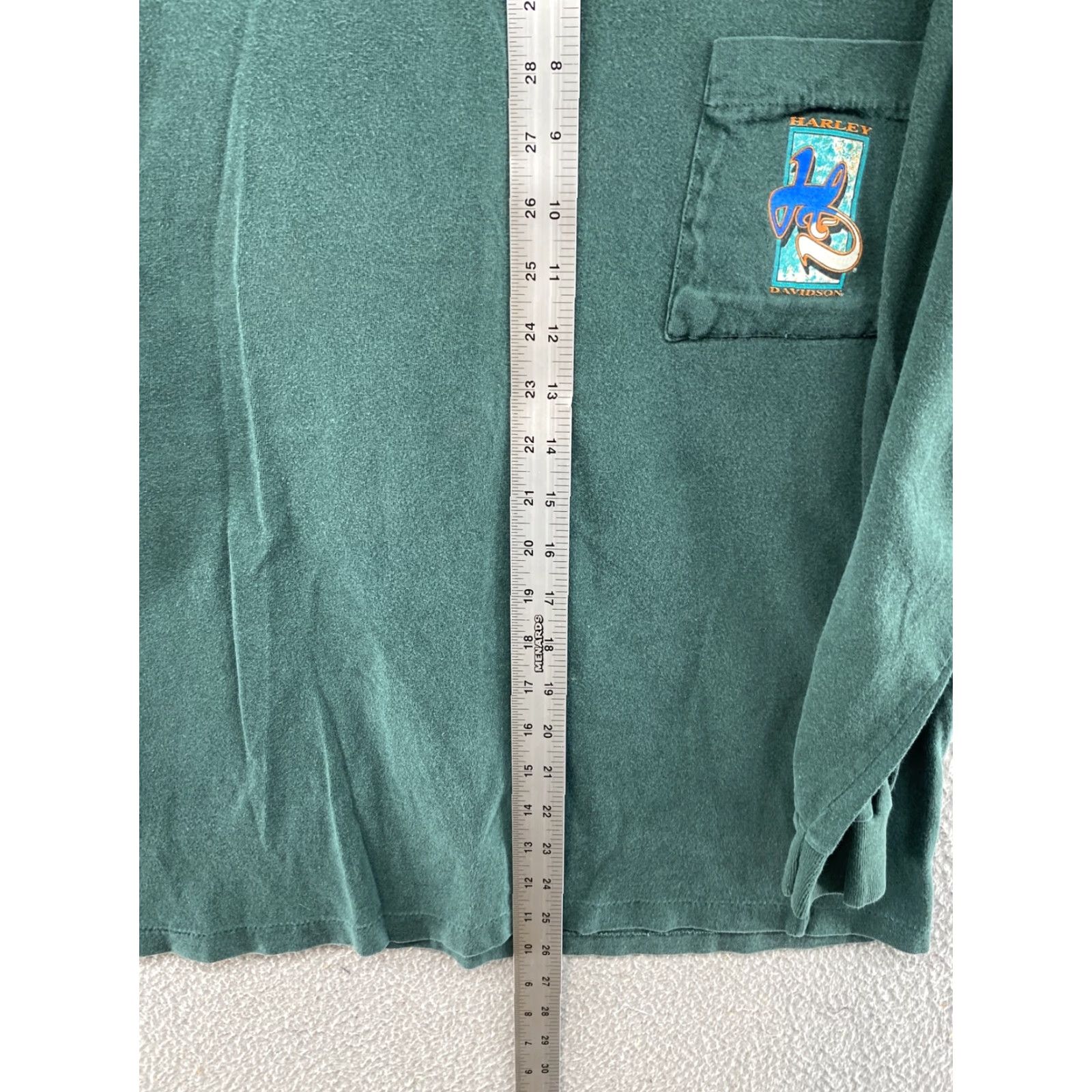 Harley Davidson VINTAGE Harley-Davidson Spirit Long Sleeve Shirt Unisex Adults M Green Logo T Shirt VTG 90s Graphic TeeMens Size US M / EU 48-50 / 2 - 6 Thumbnail