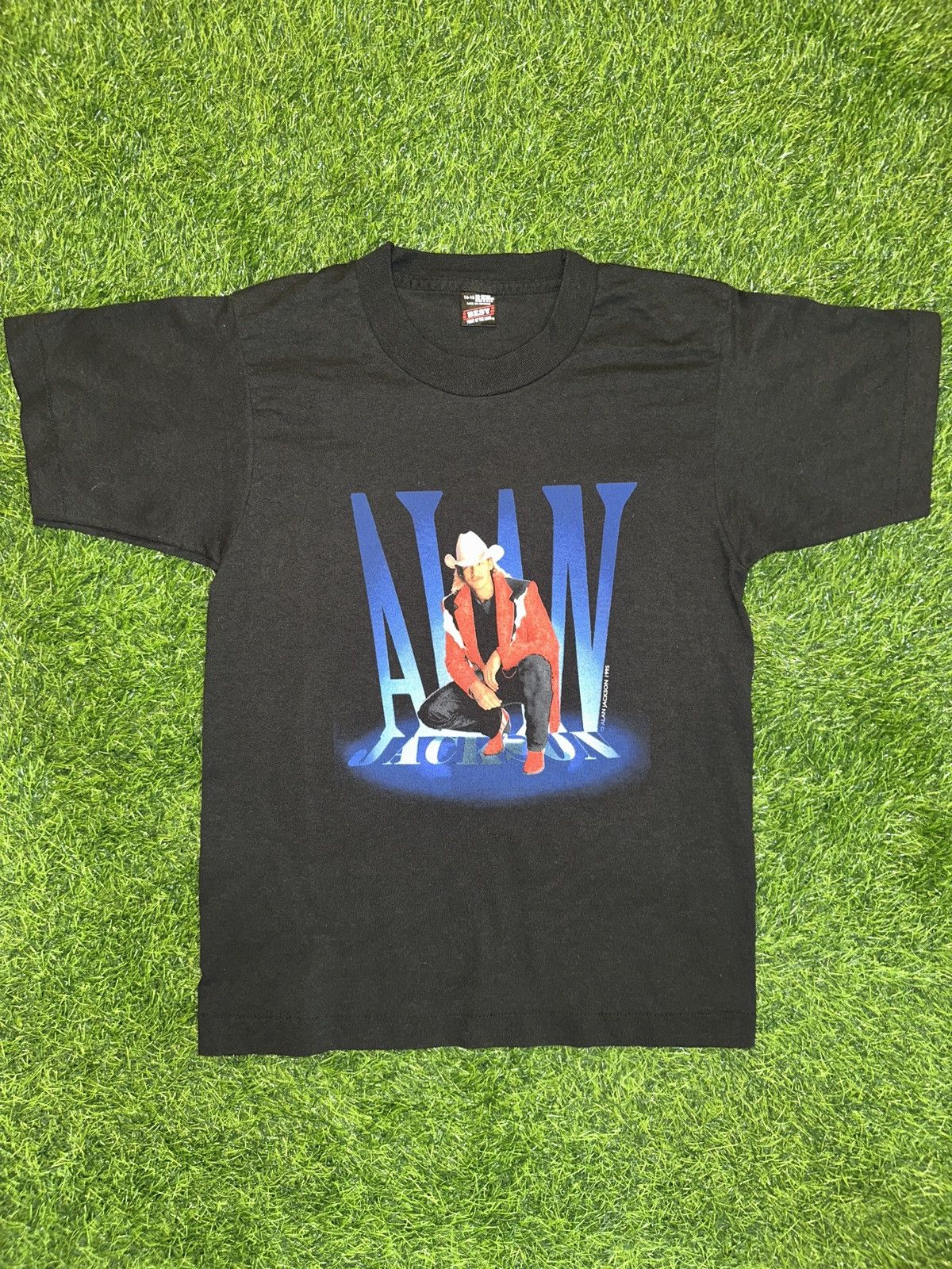 Vintage Vintage alan jackson 1995 concert tour tee shirt size 14-16 Size US S / EU 44-46 / 1 - 1 Thumbnail
