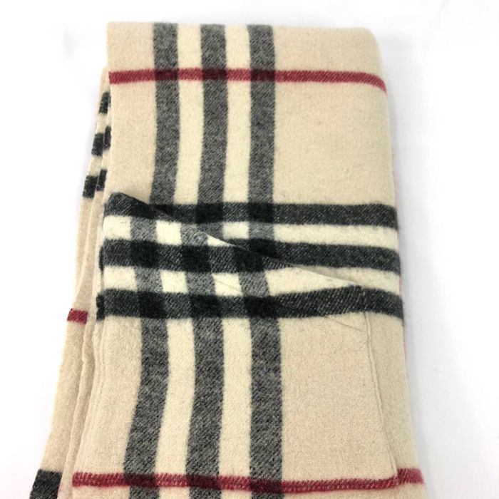 Burberry pocket scarf sales
