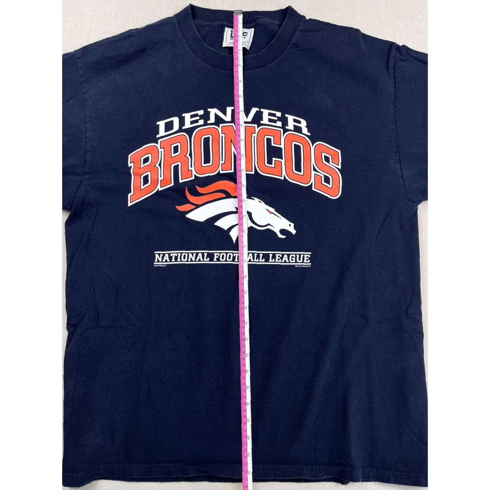 Lee VINTAGE Lee Denver Broncos NFL T-Shirt XL Blue 90s Super Bowl Champions Graphic Tee Mens Size US XL / EU 56 / 4 - 8 Thumbnail