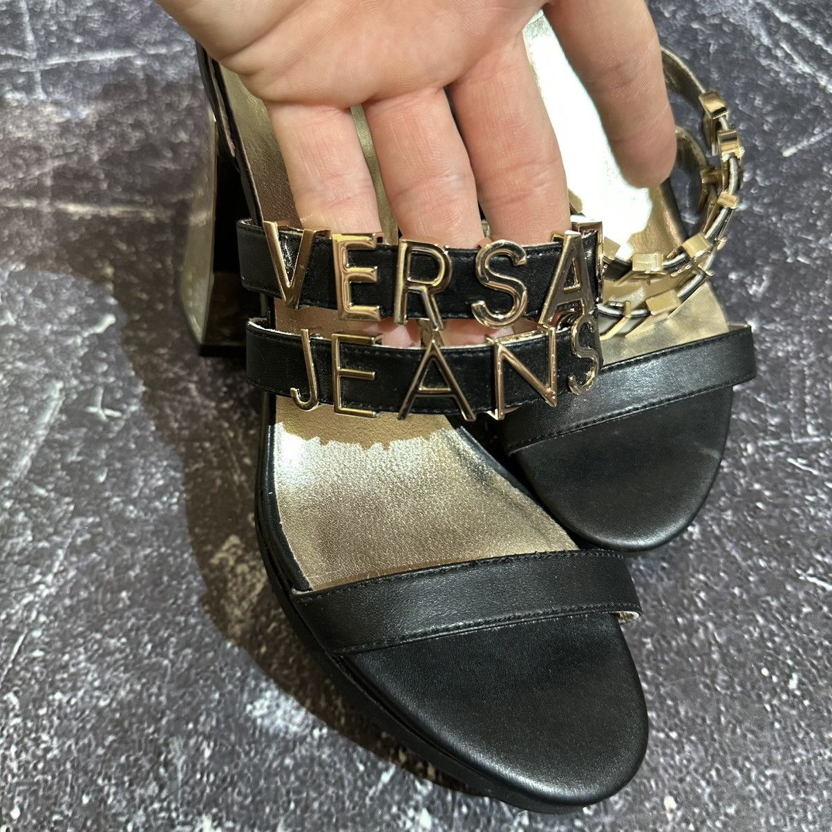 Versace Jeans Couture Versace Jeans Couture Leather Women’s Heels 37 Size Size US 7 / IT 37 - 15 Thumbnail