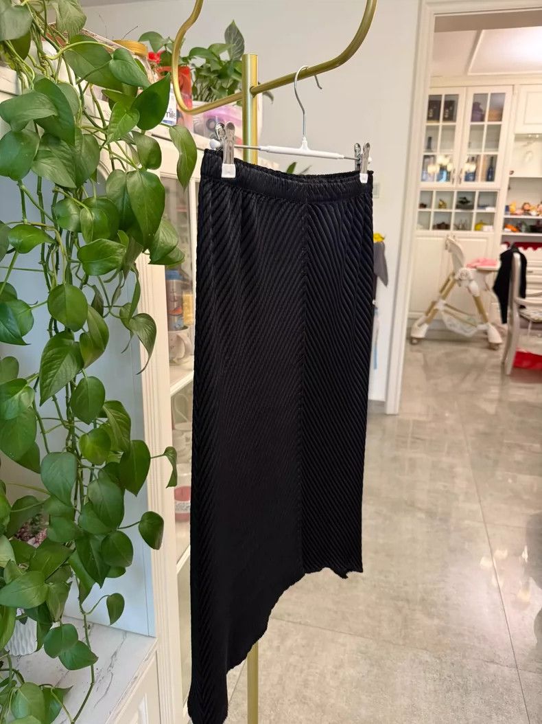 Issey Miyake Issey Miyake size:2 Fish-scale skirt Size 42" / US 20 - 2 Thumbnail