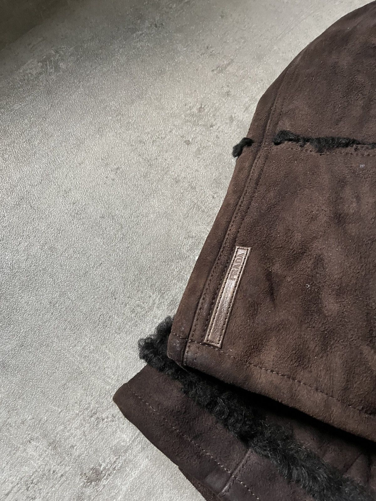 Prada Prada sheep skin shearling brown leather coat Size US L / EU 52-54 / 3 - 2 Thumbnail