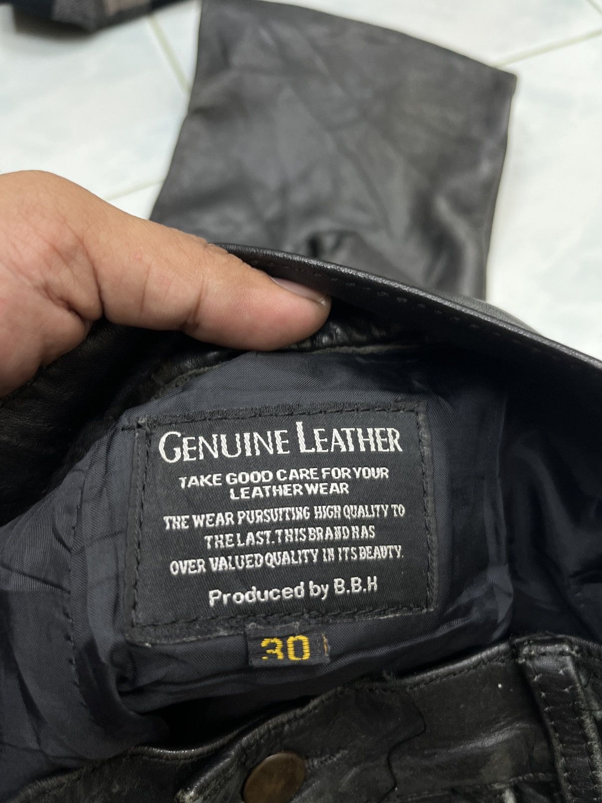 Genuine Leather × Vintage 🔥STEALS🔥 VTG BBH LEATHER PANTS Size US 29 - 15 Thumbnail