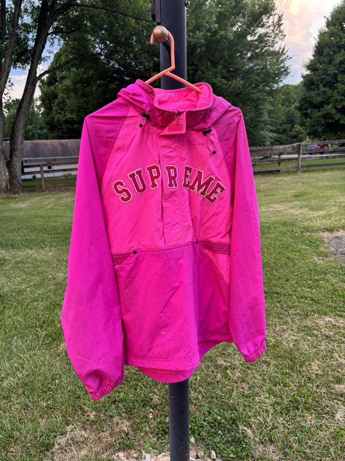 Supreme ナイロンジャケット ピンク Supreme Supreme Pink Nylon Windbreaker | Grailed