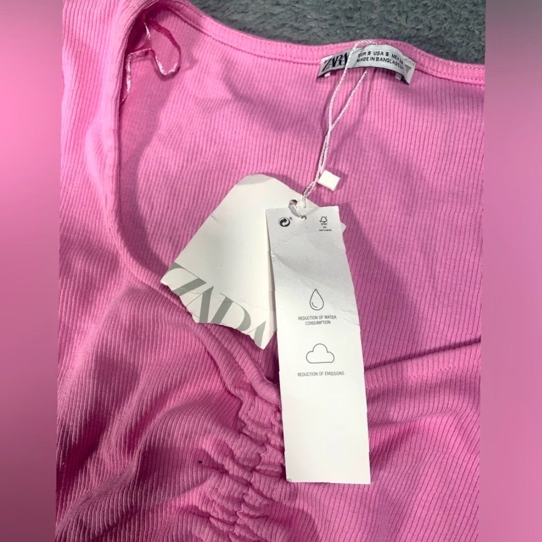 Zara Zara Pink Ruched Crop Top S Tank Tee NWT Women Small Pink Ruched Crop Top Tank Tee S Womens NWT Zara Pink Ruched Crop Top S Tank Tee Size S / US 4 / IT 40 - 5 Thumbnail
