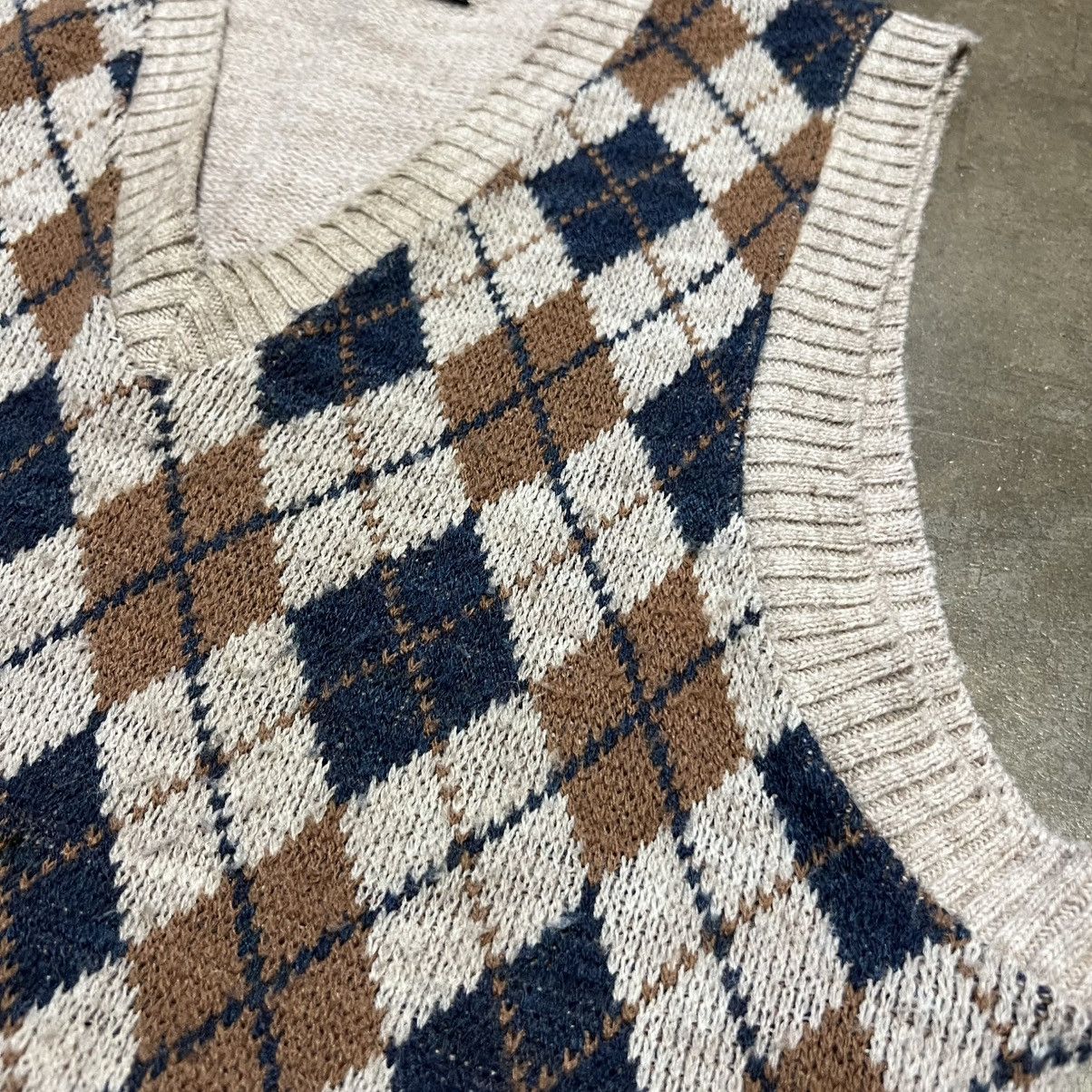 Vintage Vintage 60s 70s Argyle Plaid Sweater Vest Pullover USA Made Size US S / EU 44-46 / 1 - 3 Thumbnail