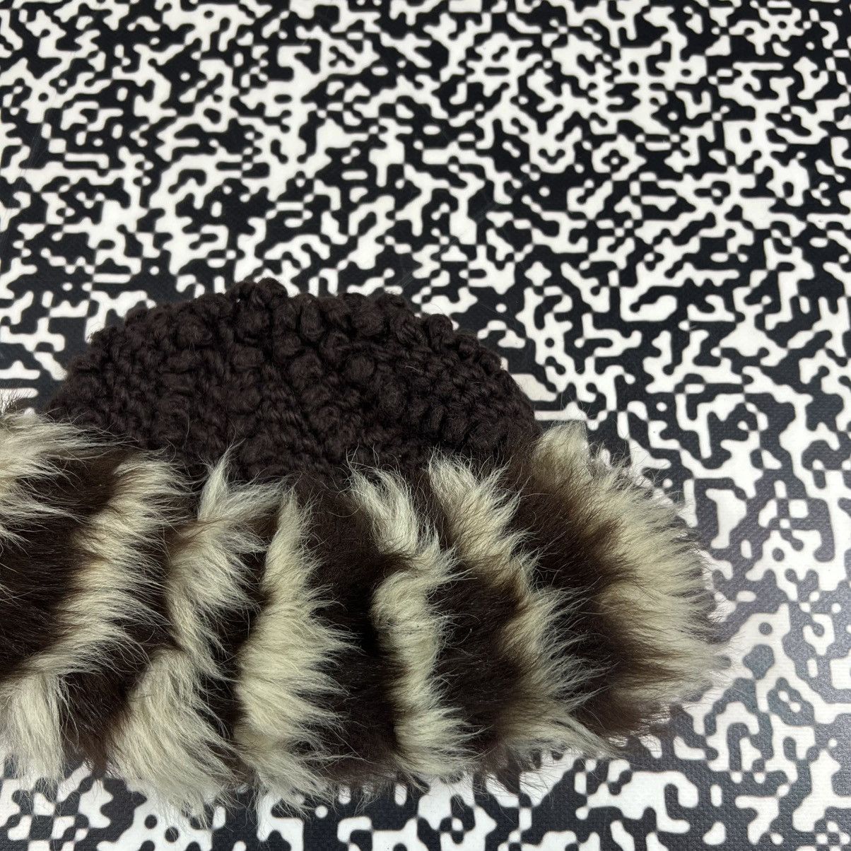 Vintage Vintage Y2K Japanese Fur Mohair Style Knitted Beanie Hat Size ONE SIZE - 4 Thumbnail