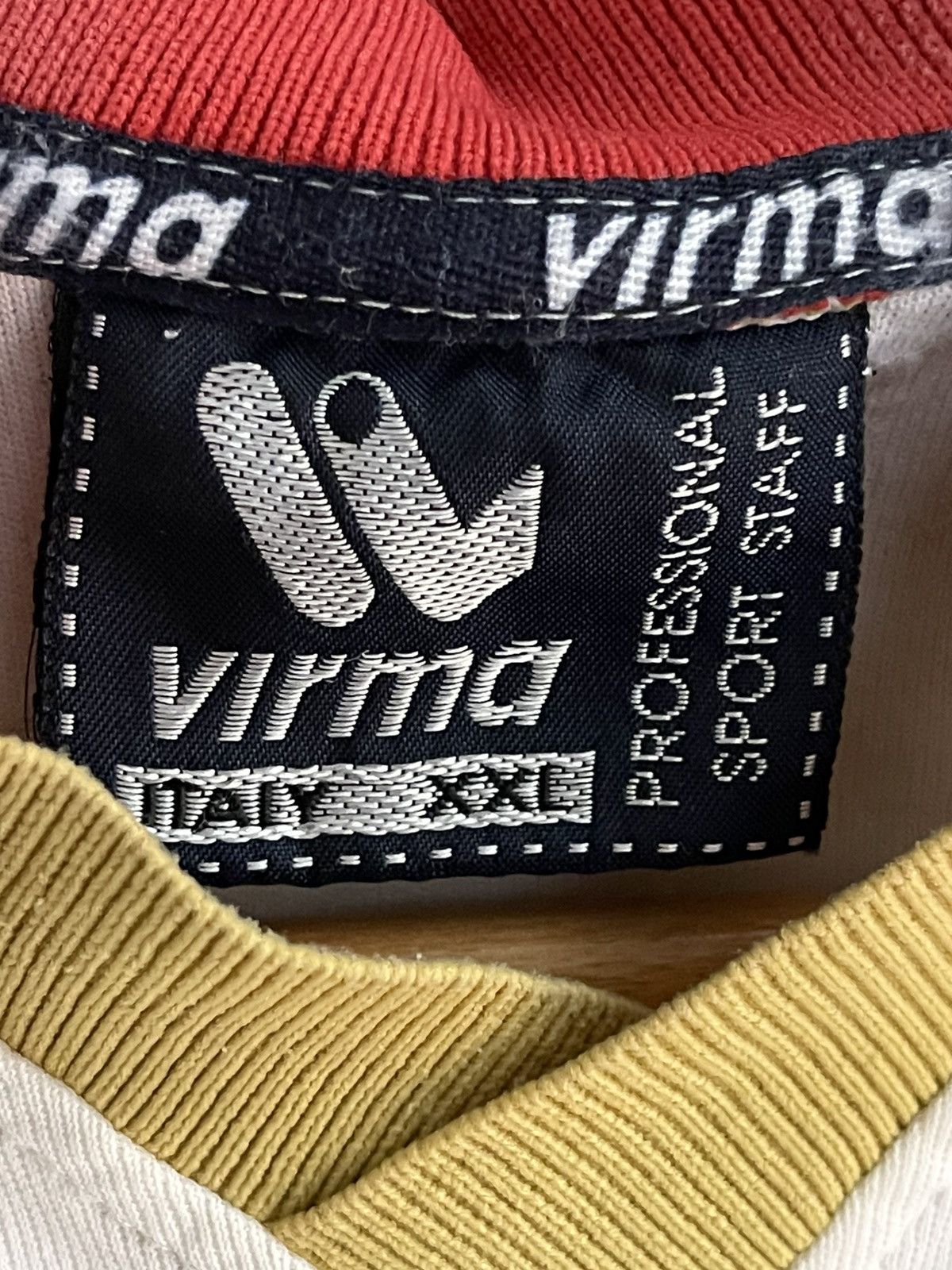 Vintage Vintage Virtus Bassano Jersey Virma 90s Diesel very rare Size US XXL / EU 58 / 5 - 4 Thumbnail