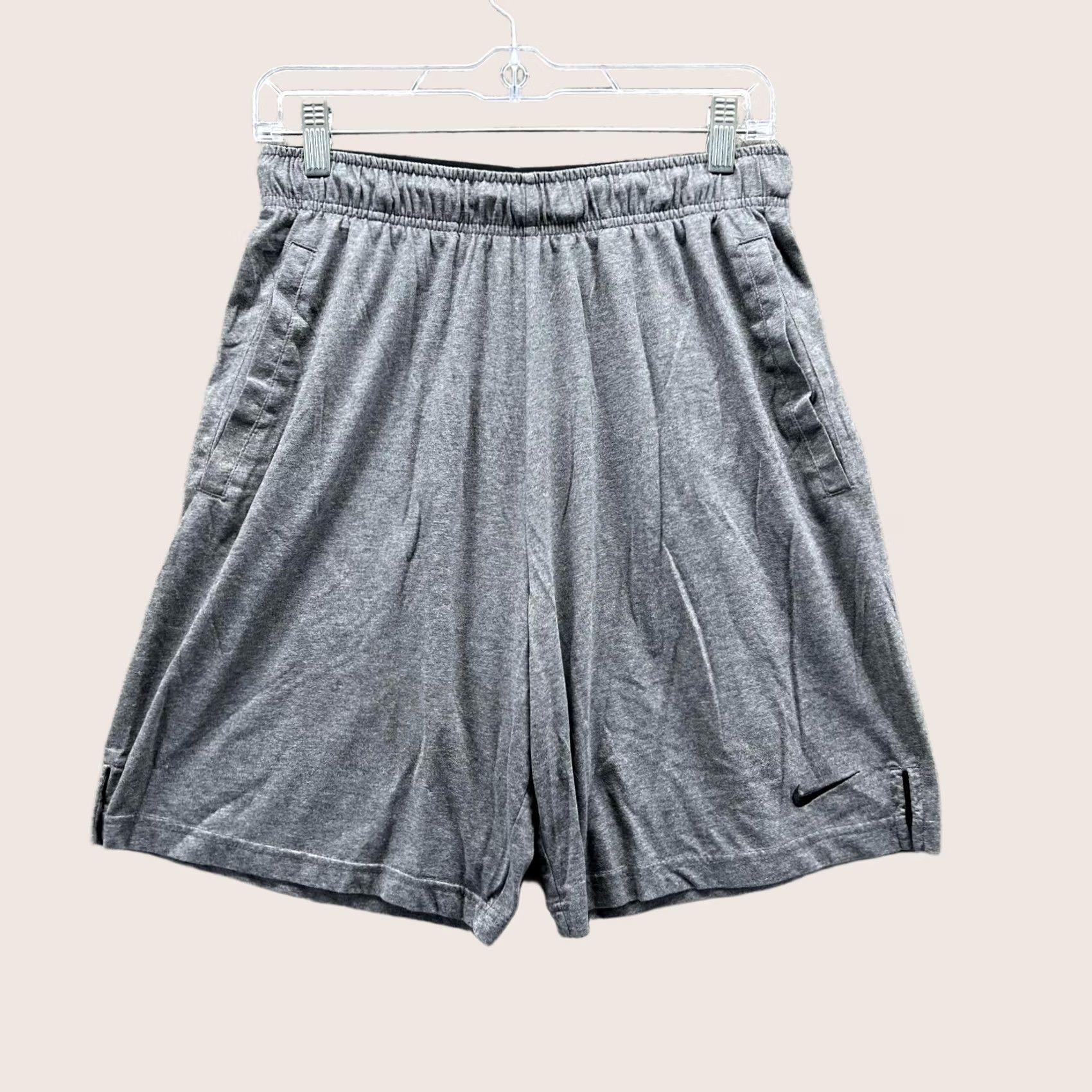 Nike Nike Shorts Men Medium Adult Gray Athletic Dri Fit Polyester Knit Casual Performance Slim Regular 7 in Inseam Mens Size US 31 - 1 Thumbnail