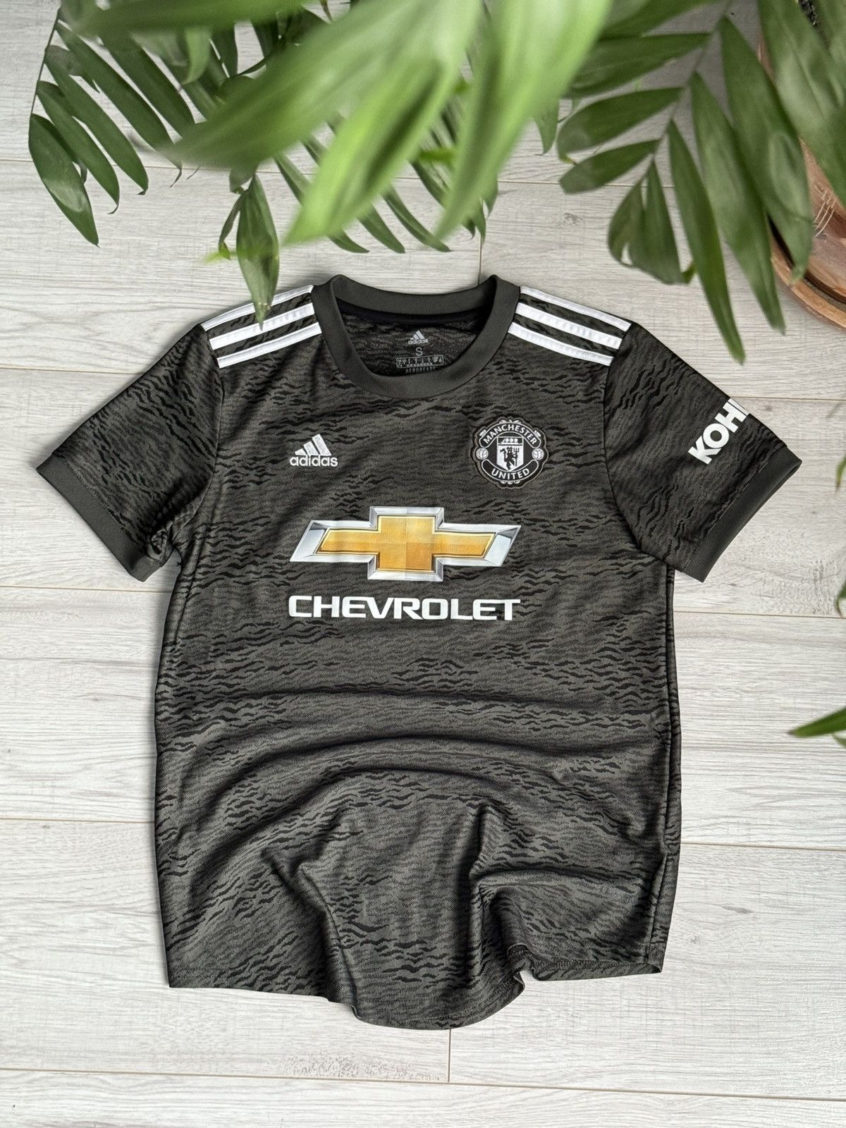Adidas Adidas Manchester United Soccer Jersey 2020 2021 kit shirt Size US S / EU 44-46 / 1 - 1 Thumbnail