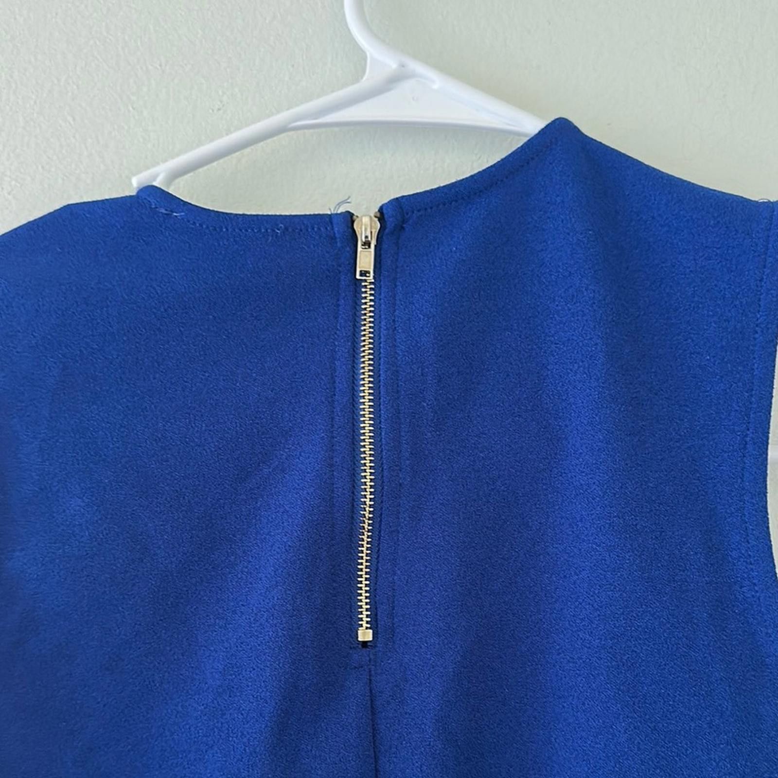 Other Privy Blue Sleeveless Crop Tank with Cut Out Design Size S / US 4 / IT 40 - 4 Thumbnail