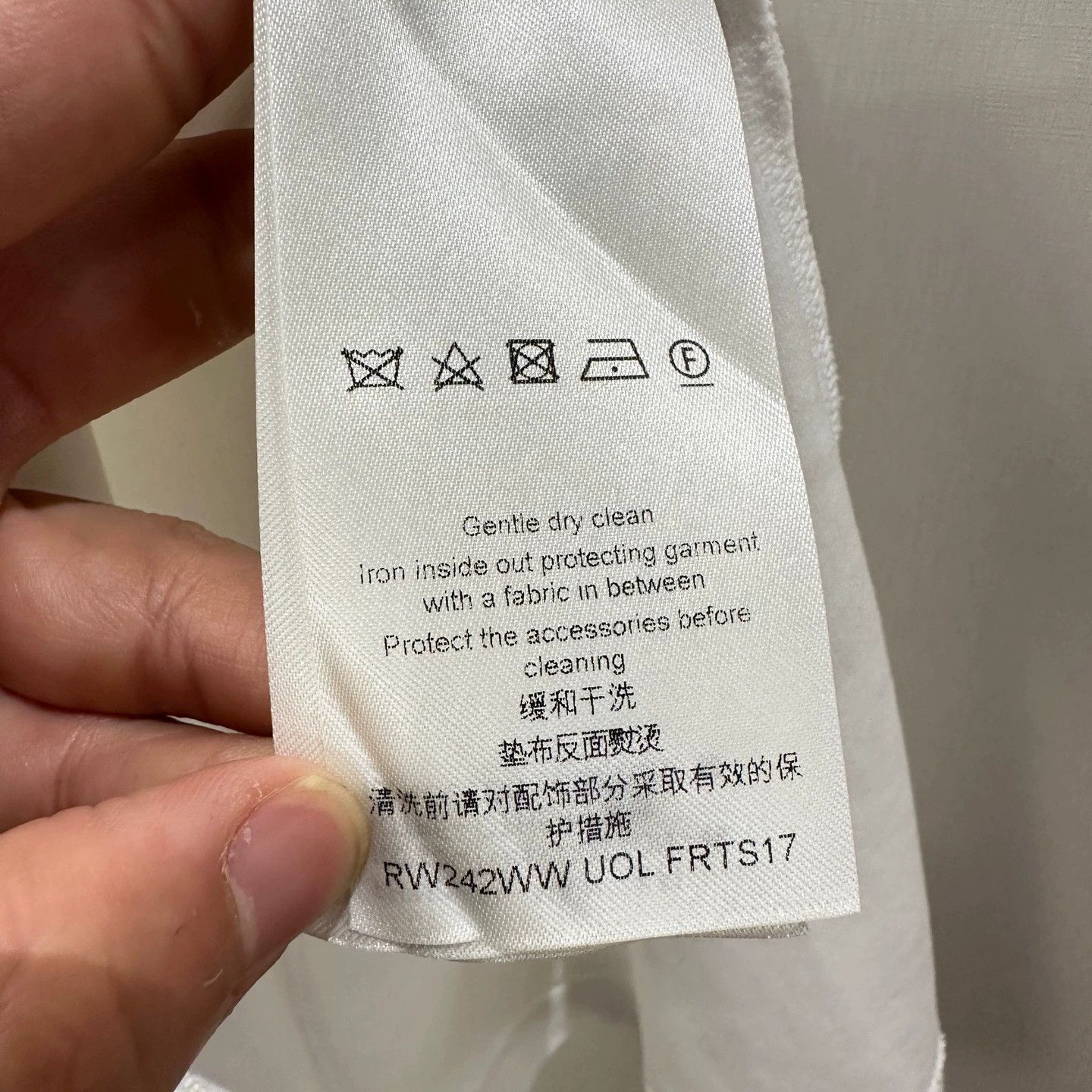 Louis Vuitton LV 24SS may407 Chain Print Logo Short-Sleeve S Size M / US 6-8 / IT 42-44 - 4 Thumbnail