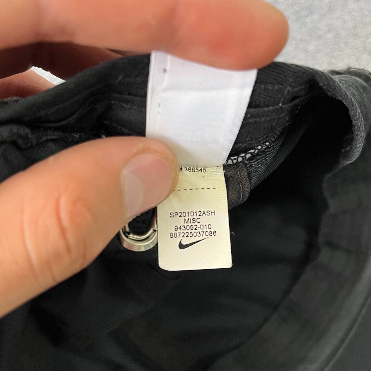 Nike Vintage Nike 90s Black Cap Metal Swoosh Y2k OneSize Size ONE SIZE - 2 Thumbnail