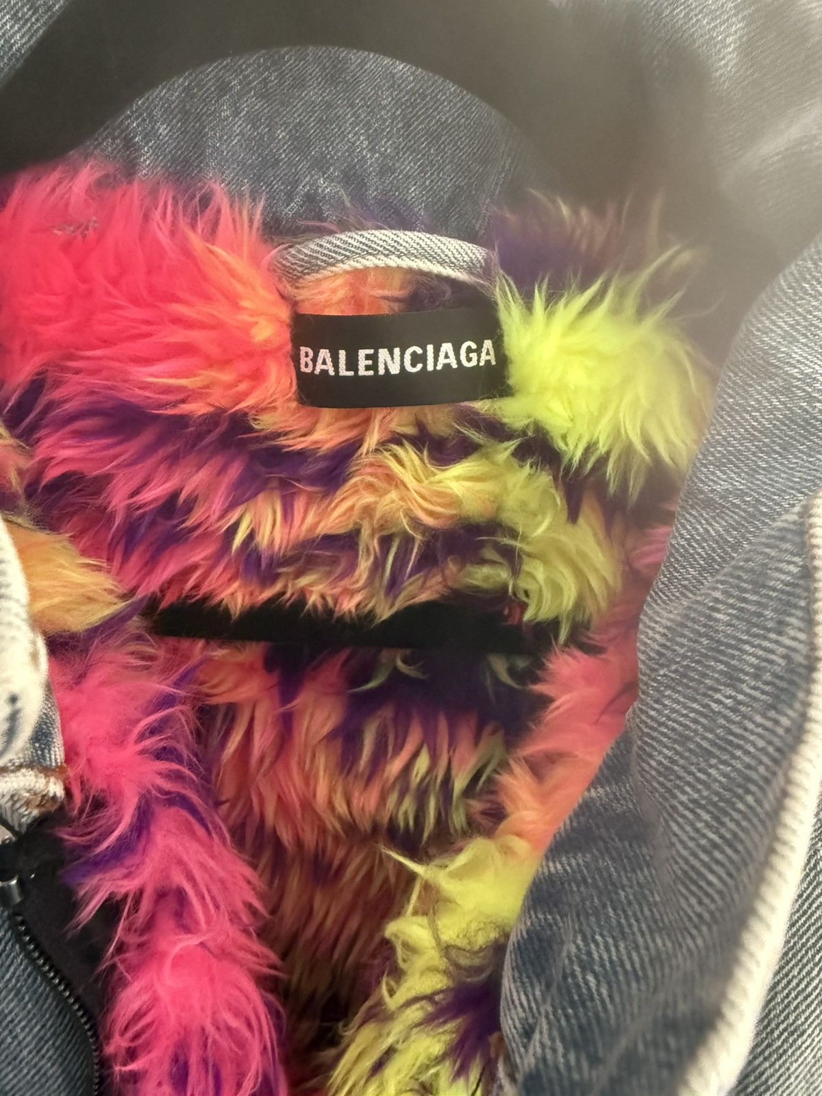 Balenciaga Balenciaga Neon Fur Lined Denim Vest Size US S / EU 44-46 / 1 - 3 Thumbnail
